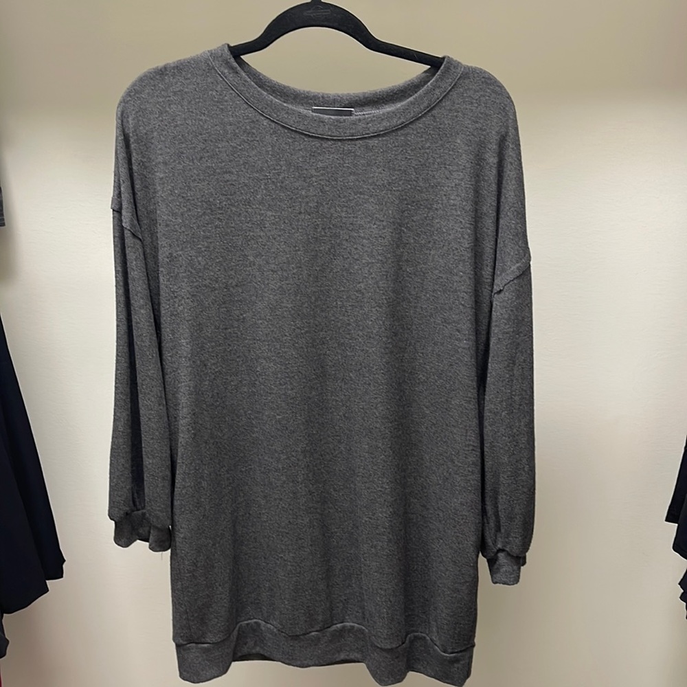 Vici gray sweater dress